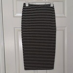 Striped Grey and White Pencil Skirt with tank crop